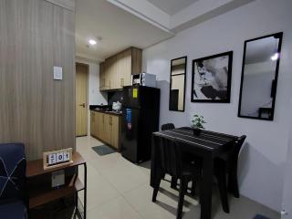 Shore Residences - 2 Bedroom Pool View Near Moa - Manila - 7