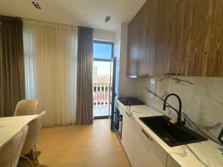 Skyline Towers Apartments - 3