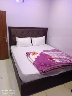 Ganpati Shree Paying Guest House - Varanasi - 4
