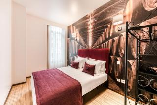 Lounge Inn Guest House - Porto - 0