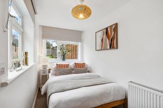 The Guildford Manor - Free Parking - 6 Beds - Stoughton - 5