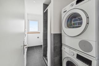 The R Apartment Mittelfelsen - Quiet, Free Parking - Neuhausen am Rheinfall - 6