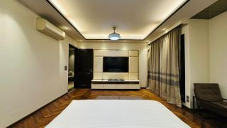 JPM Home's Stay with Luxury - Nova Deli - 7