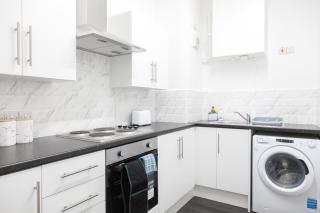 Tigris - Cosy Studio Apartment by Traboule Properties Ltd - 3