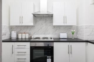 Tigris - Cosy Studio Apartment by Traboule Properties Ltd - Warrington - 5