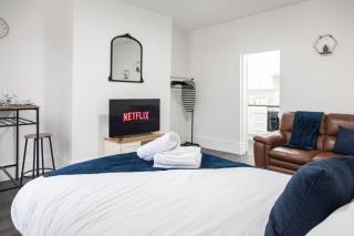 Tigris - Cosy Studio Apartment by Traboule Properties Ltd - Warrington - 0