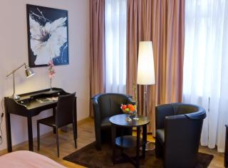 Suiten Hotel Dependance Laterne - Baden-Baden - 4