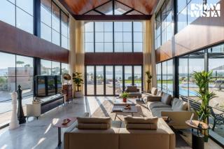 StayVista at Villa Wine with Pool, Jacuzzi, Bonfire - 4