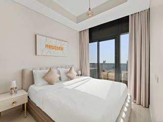 Bright & Modern 2BR Apartment with Balcony in Aykon City - 0