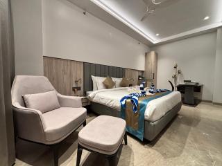 The Eastern Grace Hotel - 2