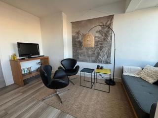 Chic & lumineux avec balcon - 3