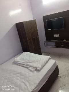 Ganpati Shree Paying Guest House - Varanasi - 0