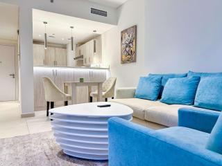 Beachfront Oasis with Panoramic Views - Seven Palm - Dubai - 1
