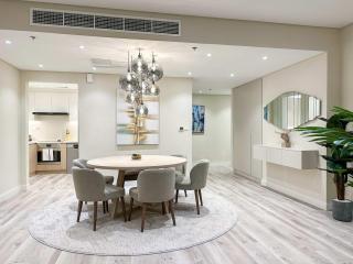 Fabulous 2BR Apartment at 5 Star Resort - Dubai - 8