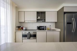 Glamorous 3BR with Marina view - Dubai - 3