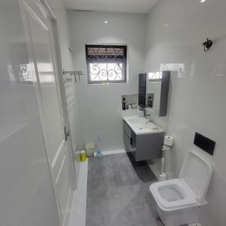 Executive Home on the Hill - Kampala - 7