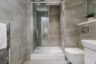 Flatzy - Stunning City Centre Flat 2 Bathrooms - 5