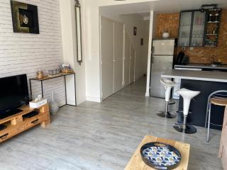 Appartement cosy avec jardin proche centre . - 4