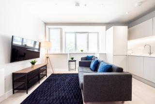 Space Apartments - Two Bed Central Brentwood Apartment With Parking - 26 - Brentwood - 4