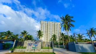 Luxury Beachfront Apartment - Bopitiya - 0