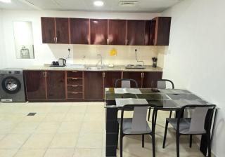 Luxury 1-Bedroom Suite Near All Amenities - Abu Dhabi - 6