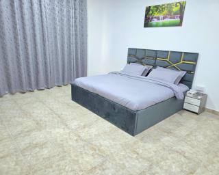 Luxury 1-Bedroom Suite Near All Amenities - Abu Dhabi - 4