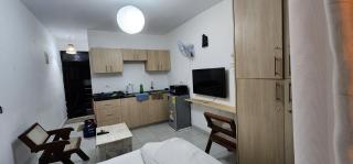 Sam's Studio 11 - Kisumu - 1