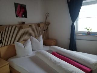 Stylish & Spacious Apartment with Patio - Stams - 5