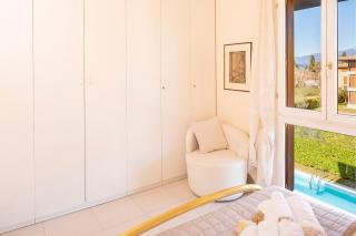 Elena Apartment - Free Secure Parking - Center - Pool - View Lake - 2