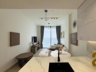 Cozy 1BR in JVC- Netflix, Pool, Pet Free - 5