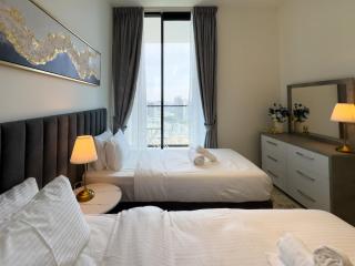 Cozy 1BR in JVC- Netflix, Pool, Pet Free - 1