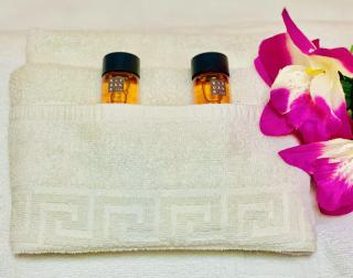 San Francisco Home II by Gloove - 9