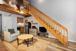 Mountain Inn Lodge 83 with Wintergreen Advantage - 8