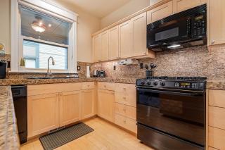 The Orenco Station Hotel - 4