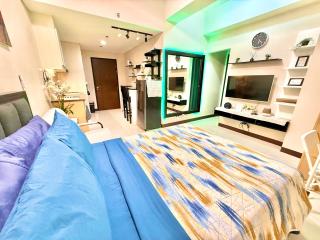 Santis Place at 101 Newport across Manila Airport T3 - Manila - 0