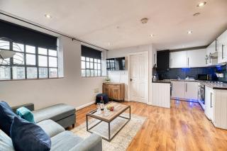Guestz Central 2 Bedroom Apt - Chester - 1
