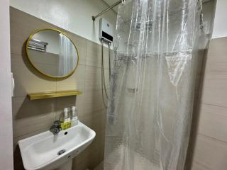 726 Shore 2 Residences near SM MOA & IKEA by Prime Stay - Manila - 1