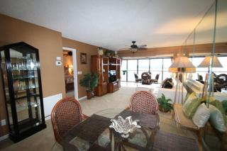 Pristine Condo with Panoramic Water Views - Englewood - 8