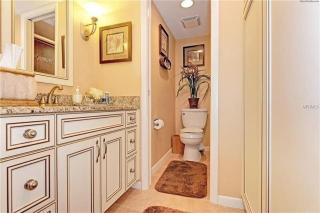 Pristine Condo with Panoramic Water Views - Englewood - 2