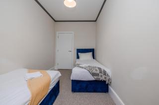 Stunning Seaview 3 Bedroom Flat Next to Brighton Beach Sleep 6 Guests RF4 - Brighton & Hove - 1