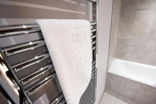 Space Apartments -One Bed Apartment - Parking - Fast Wifi - Sky Tv - 40 - Brentwood - 8