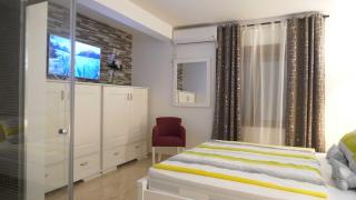 Lux Seky with Pool - Dobra Voda - 8