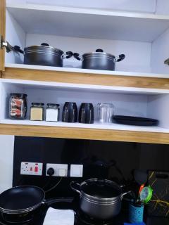 Cozy modern one bedroom - 5