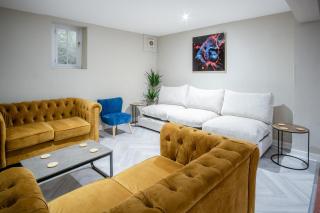 The Lanterns - 9 Bedroom - Sleeps 17 - Saundersfoot Village Centre - 1