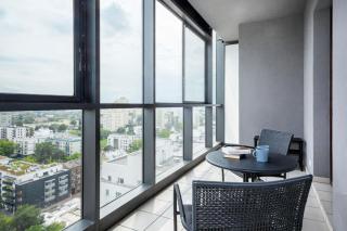 Large Apartment in Rondo Wiatraczna by Noclegi Renters - Varsovia - 7