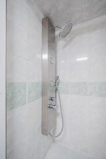 Elegant Loft Apartment in Lesser Town near National Theatre by EasyBNB Premium - 3