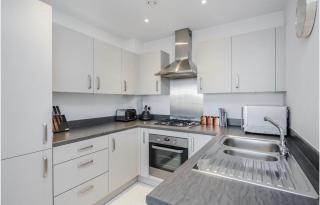 Luxury 1 bedroom, 1 bath apartment by MCF - Horley - 5