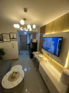 Staycation At Shore 2 Residences Tower 2 - 3