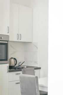 One-Bedroom Apartment in the Center of Budva on a Quiet Street 5 Minutes to the Beach - Budva - 4