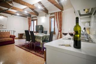 Simeone IV Grande Locappart - Venice - 5